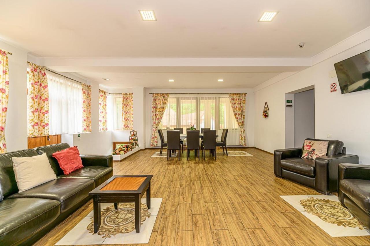 Panoramic Center Rooms Brasov Bagian luar foto